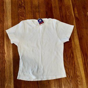 Vintage Champion Kids White Tee Size Medium (Worn as Crop-Top)